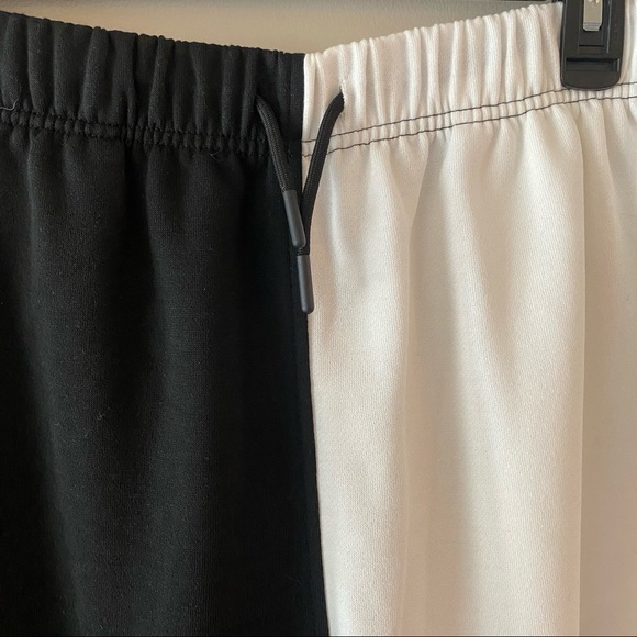 Topshop | Black + White Split Sweatpants | Size Small | NWT - Picture 2 of 7